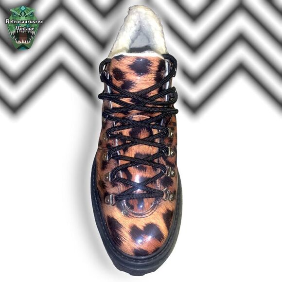 𝅺leopard Boots - Picture 10 of 12